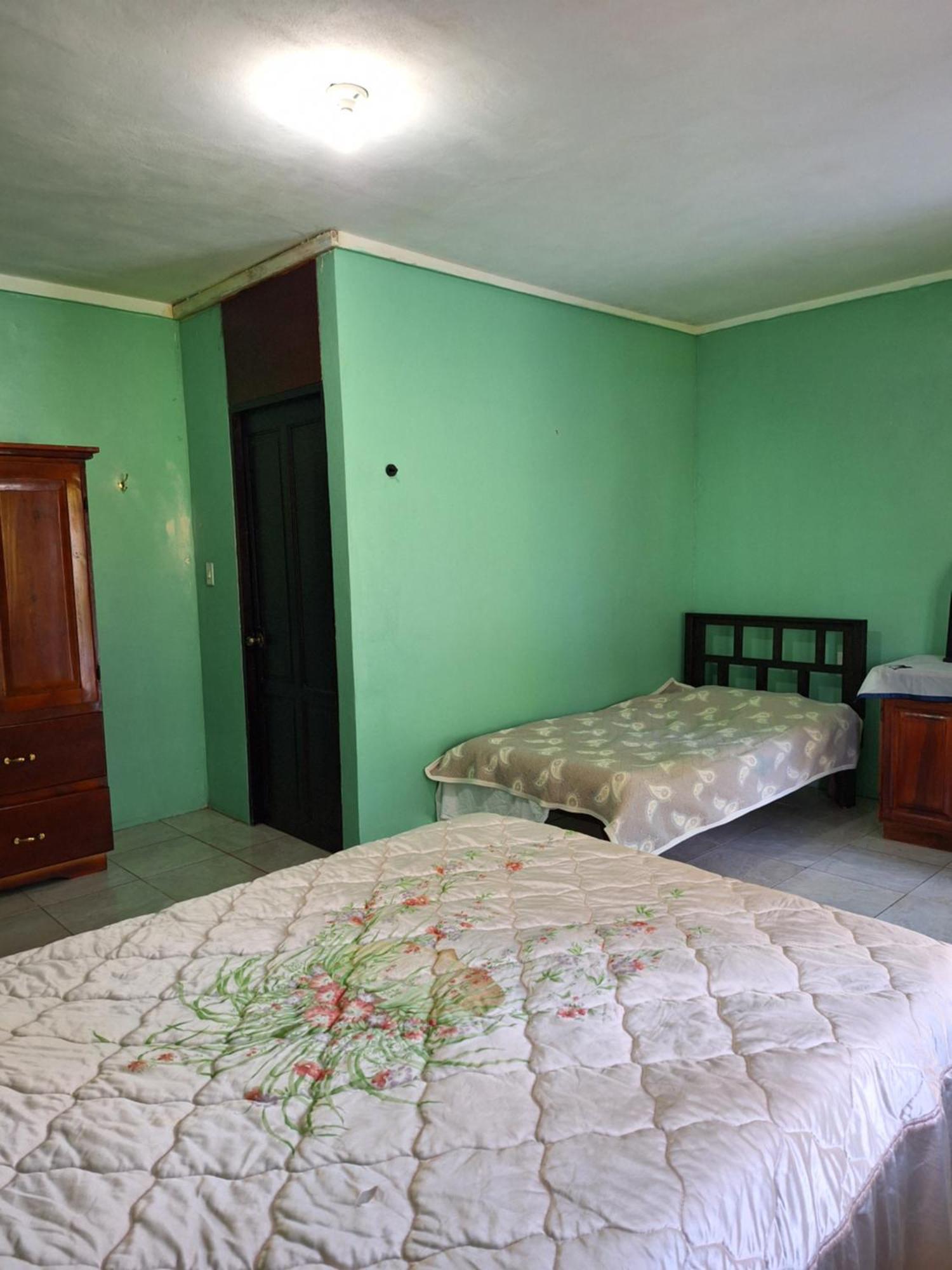 La Tica Aparthotel Horquetas Luaran gambar